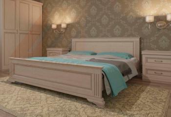 Кровать из сосны «Серре»