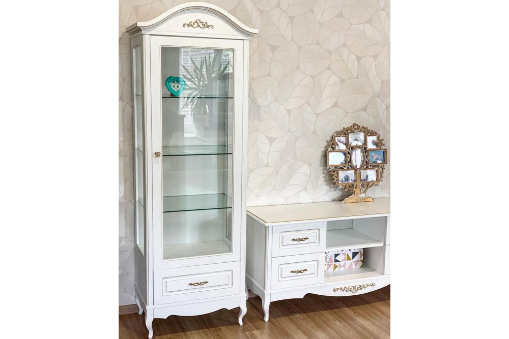 Гостиная «Лариса 1» из массива дерева