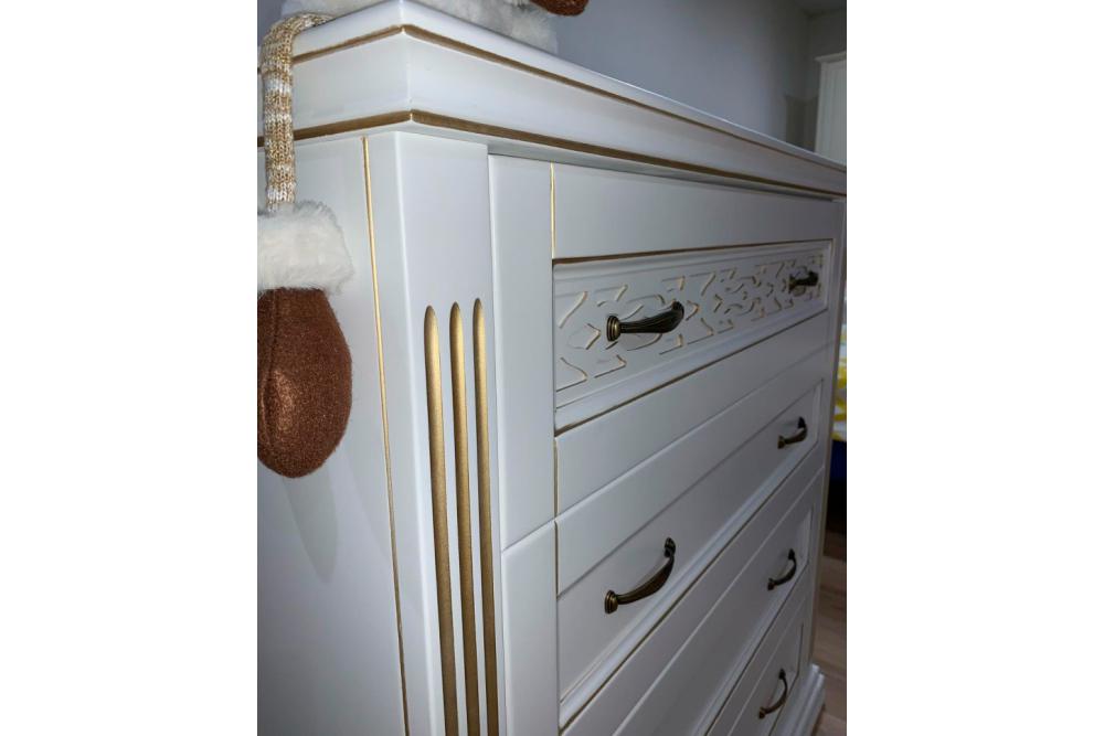 Комод «Патра 1» из массива дерева