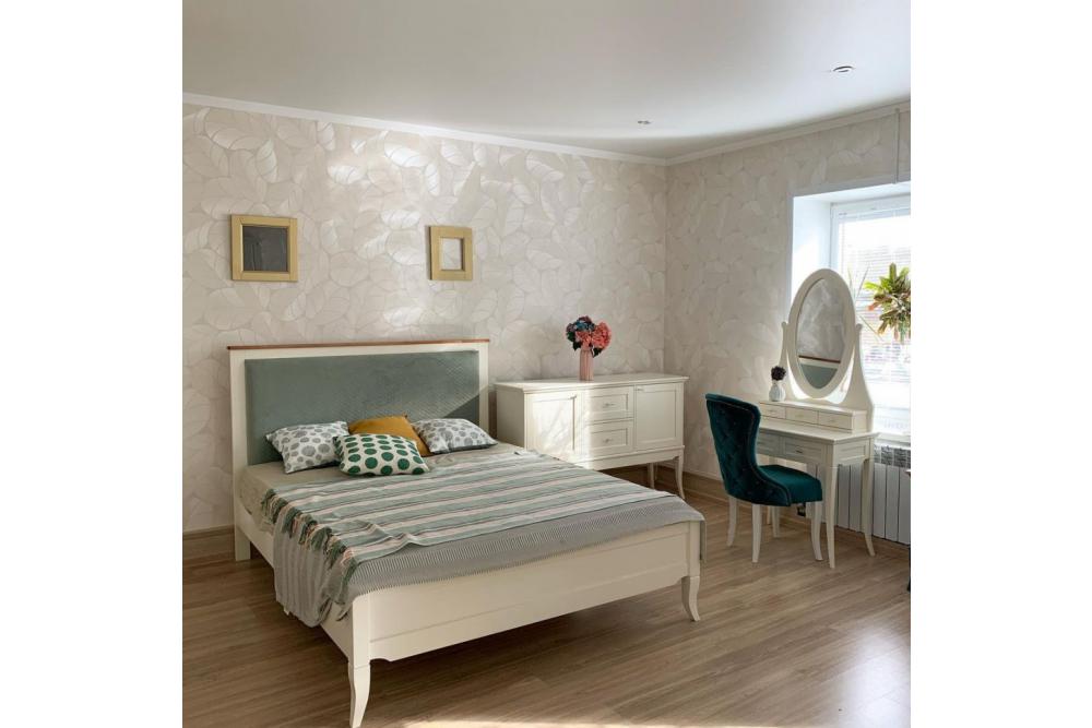 Комод «Янина 2» из массива дерева