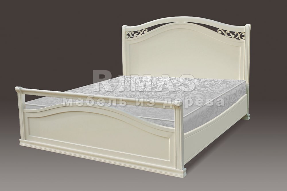 Кровать «Грация» из массива дерева