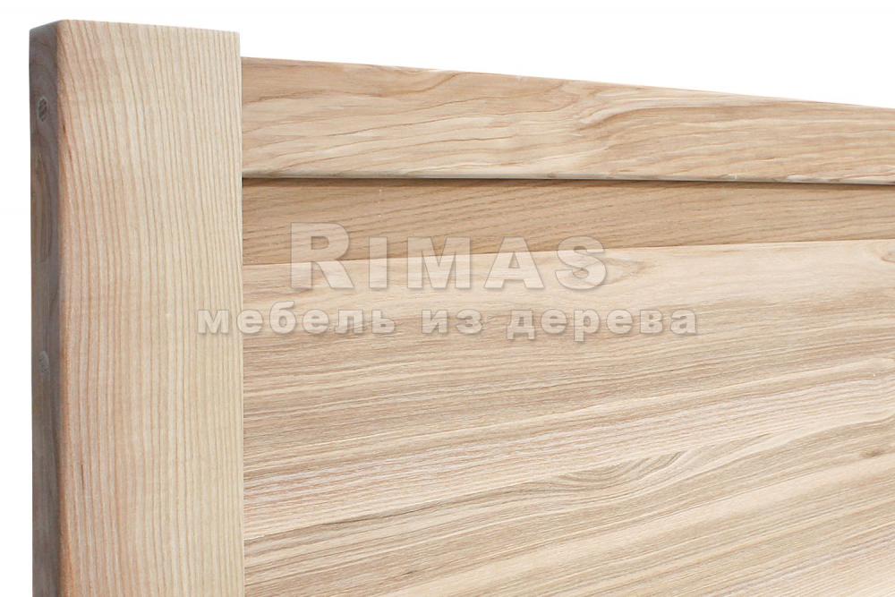 Кровать «Берн» из массива дерева