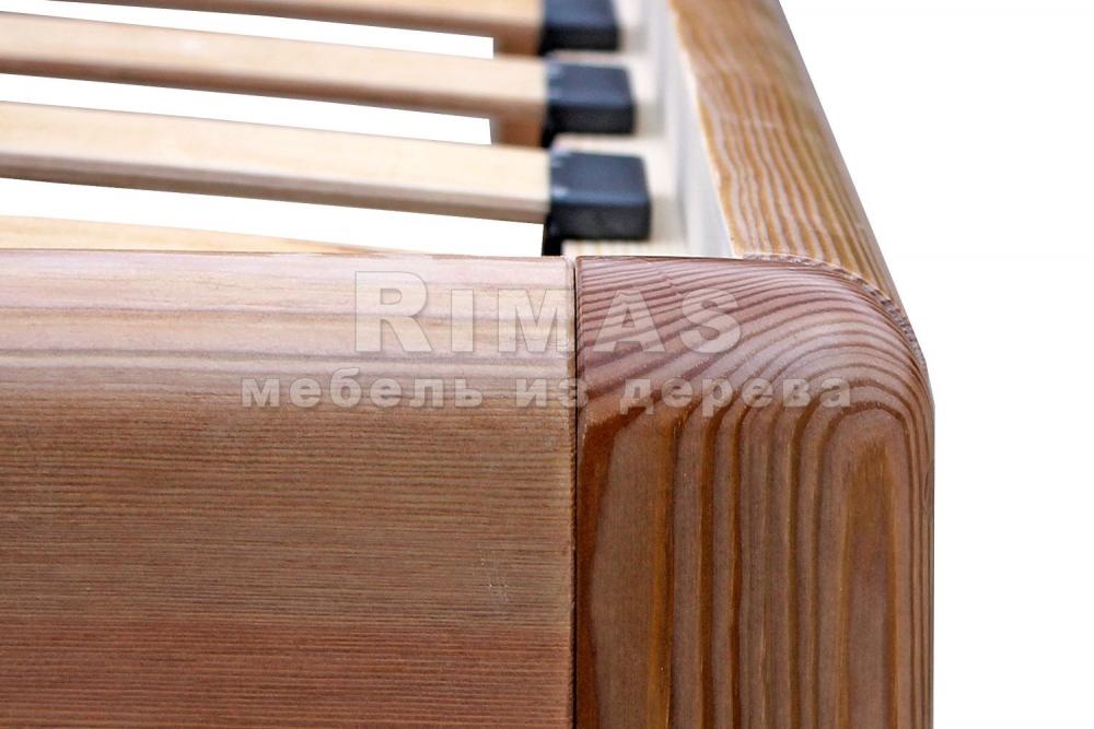 Кровать «Дарио» из массива дерева