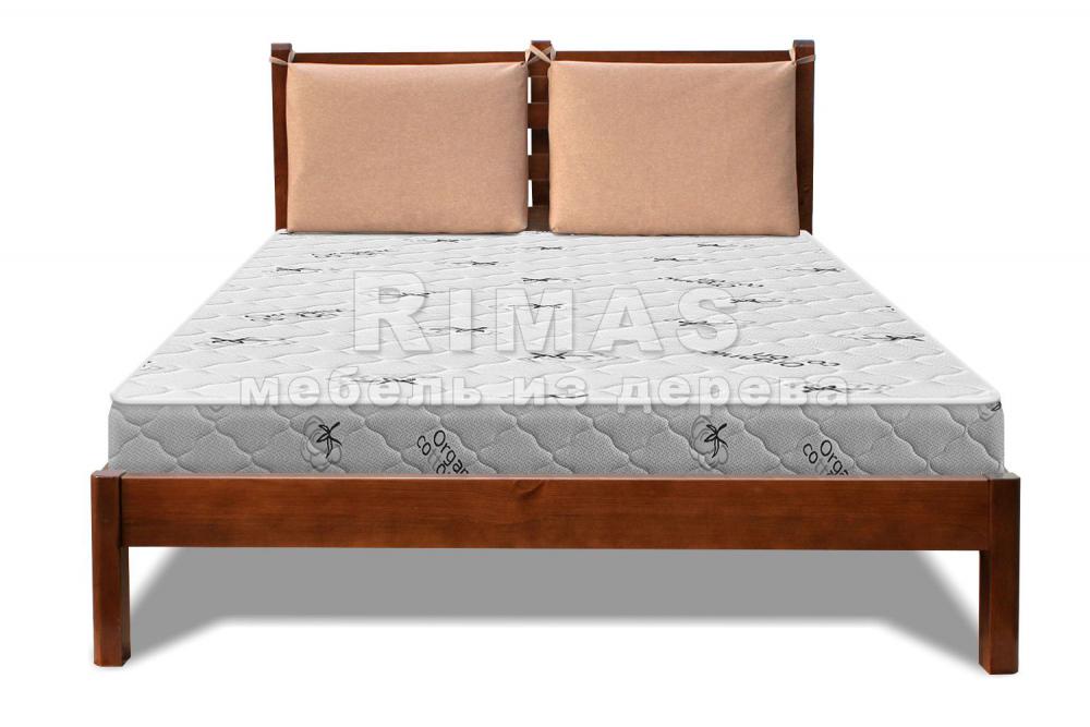 Кровать «Марта» из массива дерева