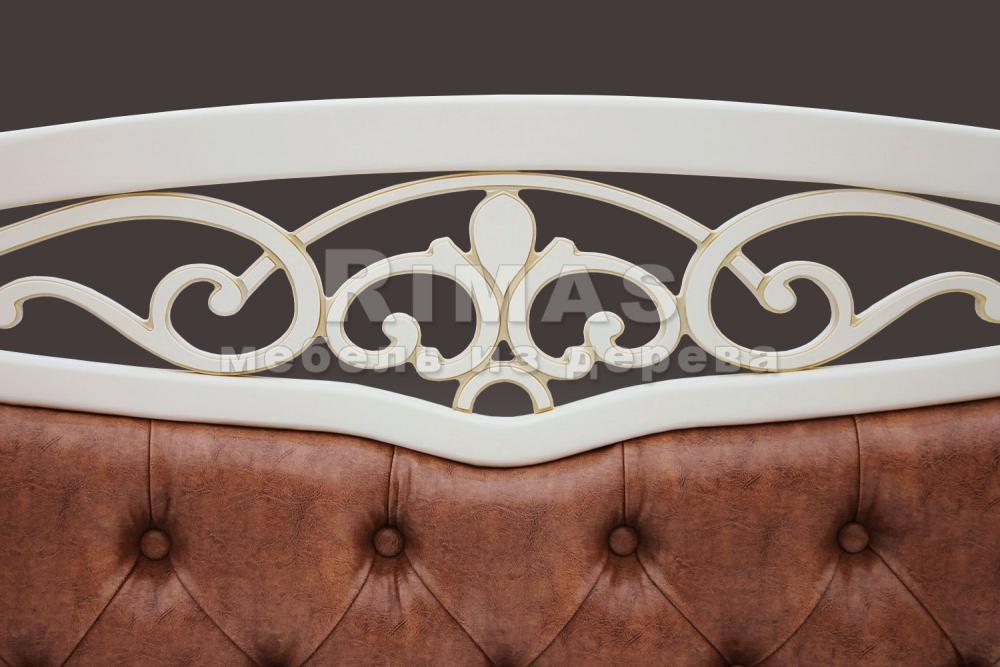 Кровать «Эльче Тахта» из массива дерева