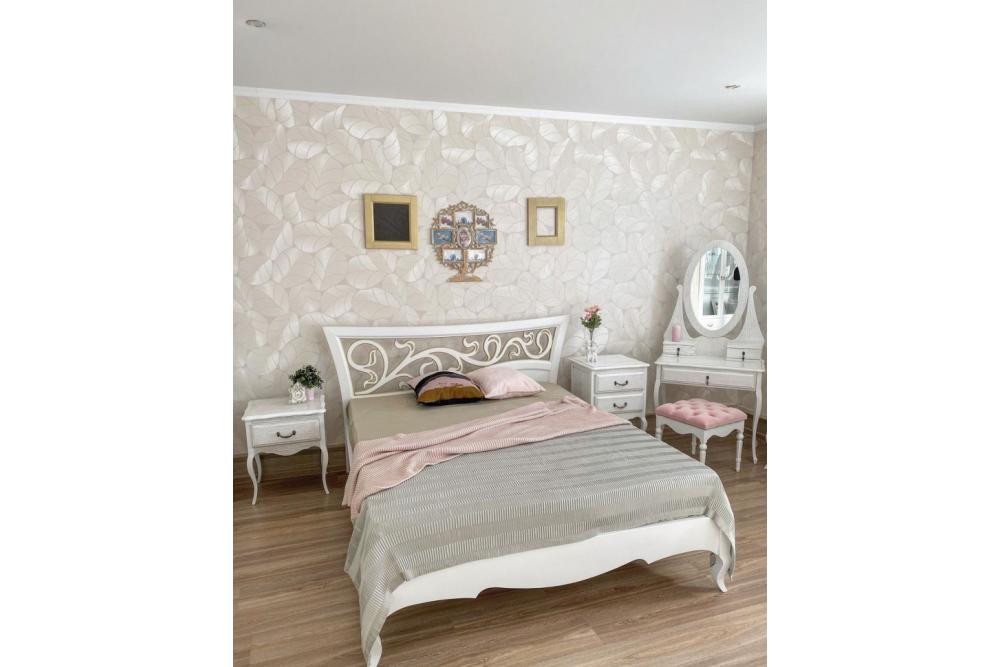 Кровать «Ханья» из массива дерева