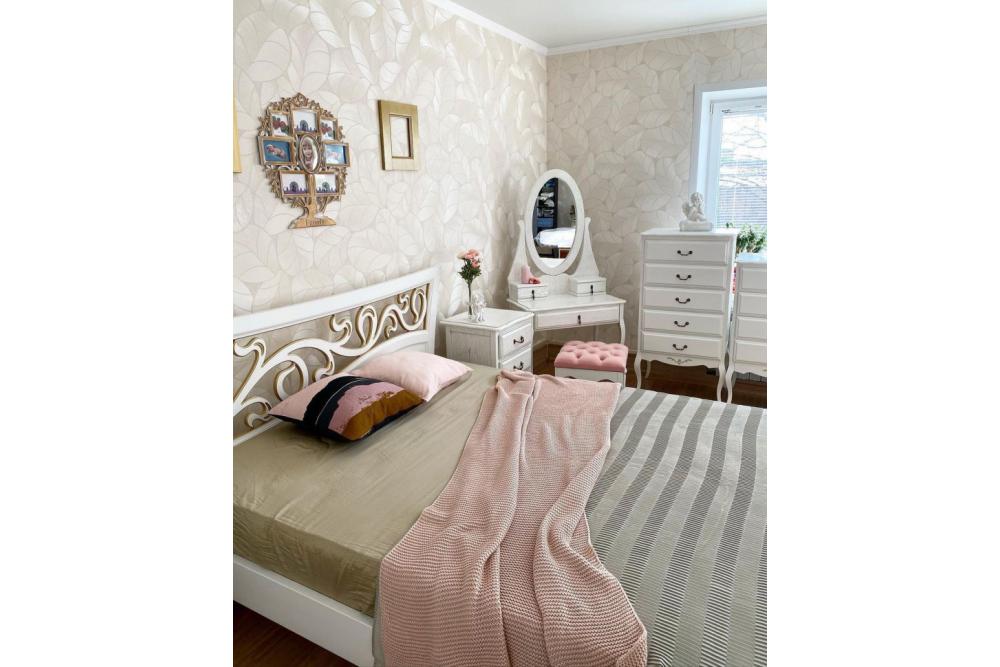 Кровать «Ханья» из массива дерева