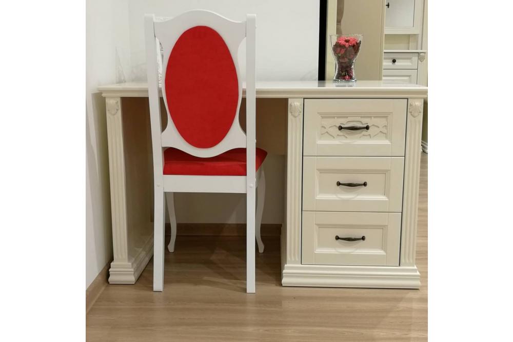 Стол «Патра 2» из массива дерева