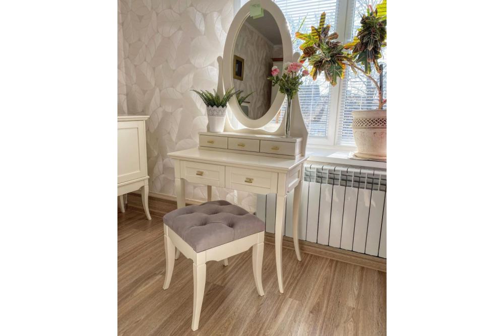 Стол «Янина дам 1» из массива дерева