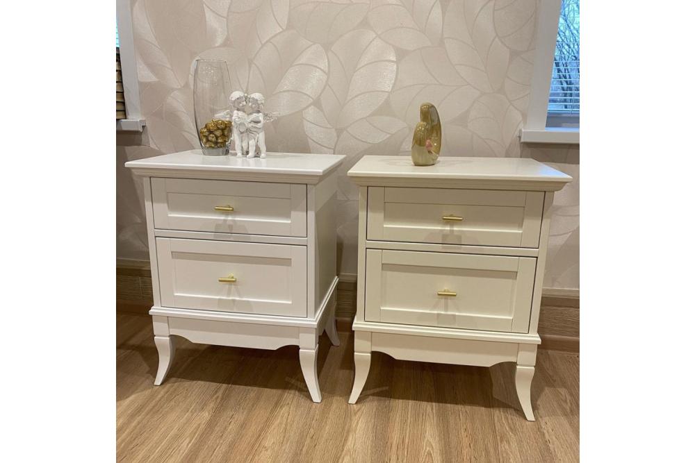 Тумба «Янина» из массива дерева